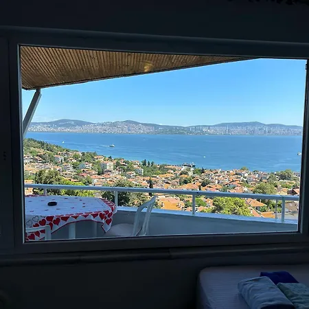 Homestay Manzaraada Tepe Heybeliada