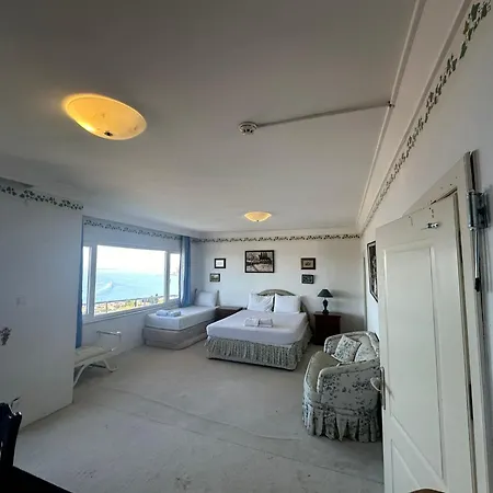 Homestay Manzaraada Tepe Heybeliada