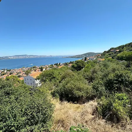 Homestay Manzaraada Tepe Heybeliada