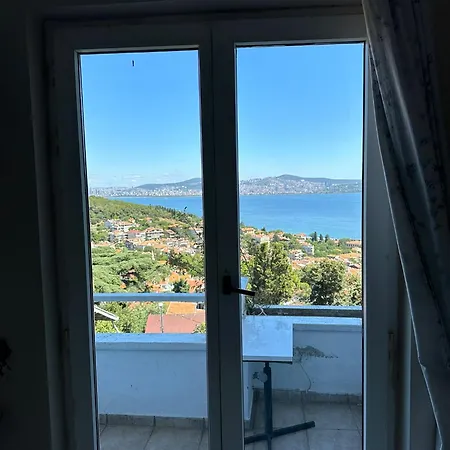 Homestay Manzaraada Tepe Heybeliada